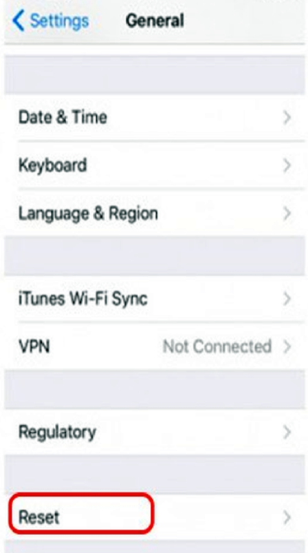 Tap Reset on iPhone 7 Plus settings